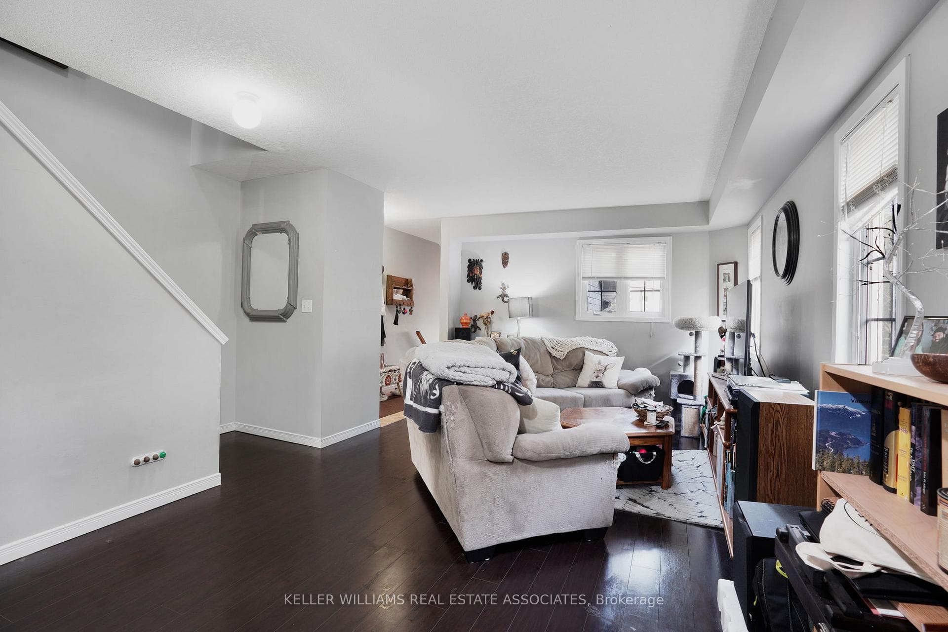 240 Westmeadow Drive Unit #2B photo 6