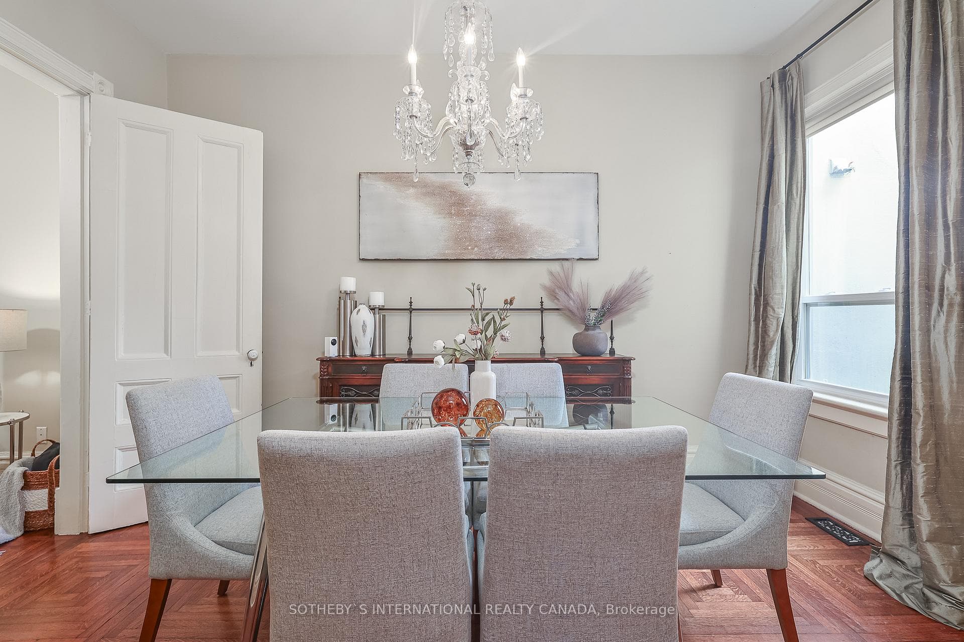 125 Lippincott Street photo 9