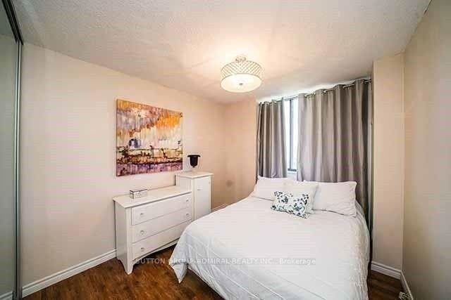 10 Muirhead Road Unit 708 photo 18
