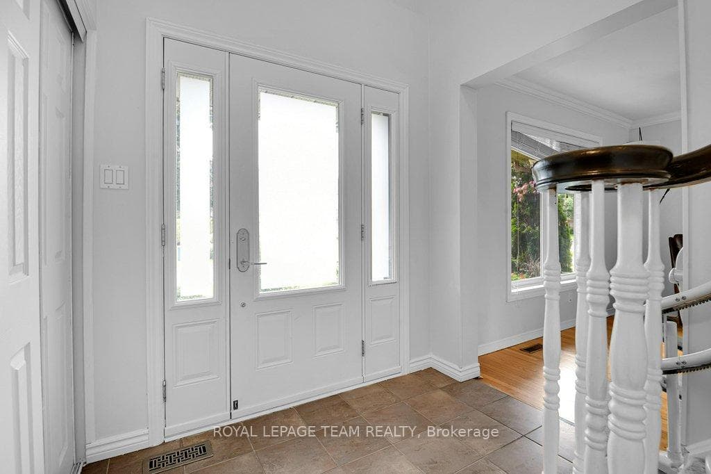332 Liard Street photo 3