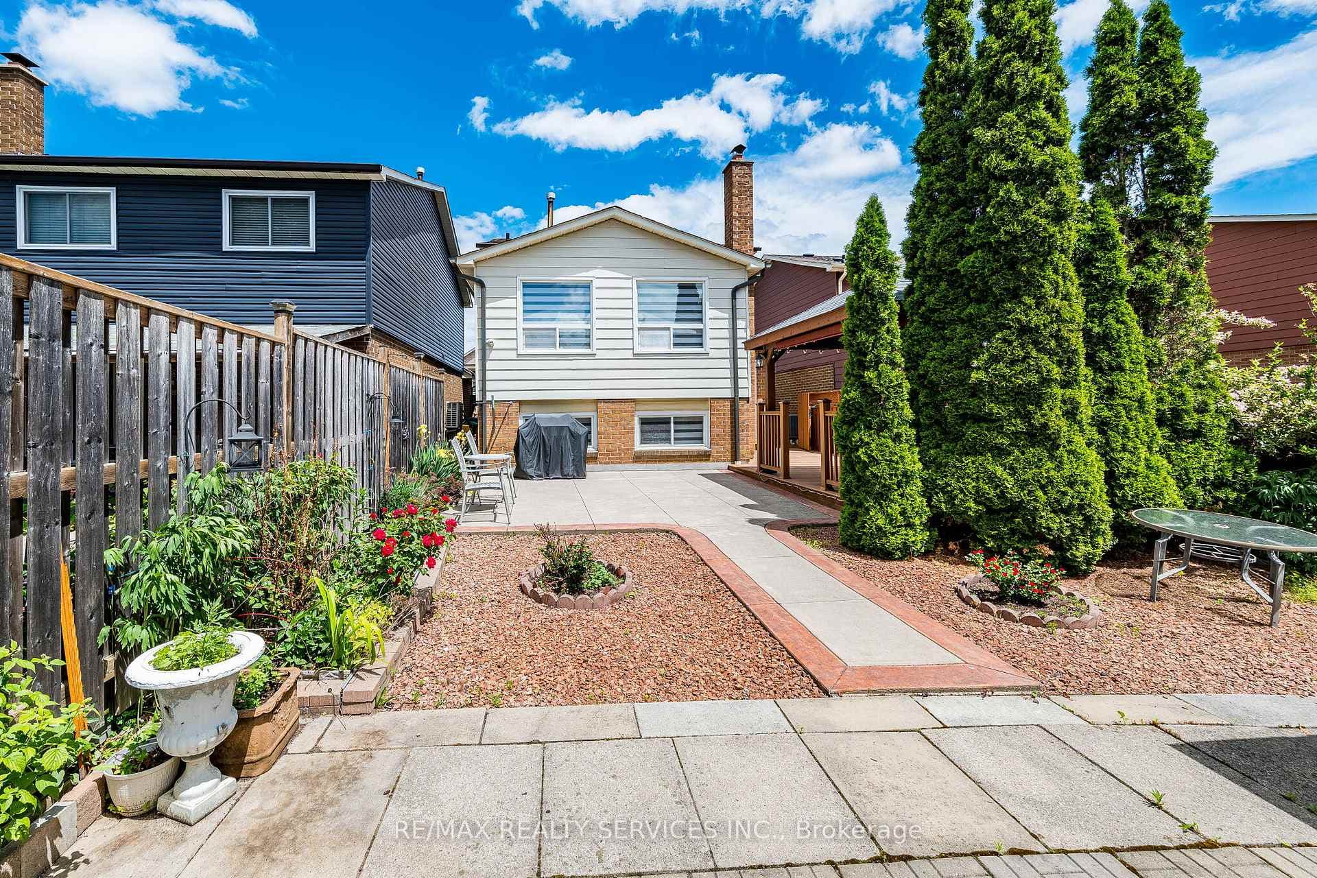 5 Wikander Way photo 48