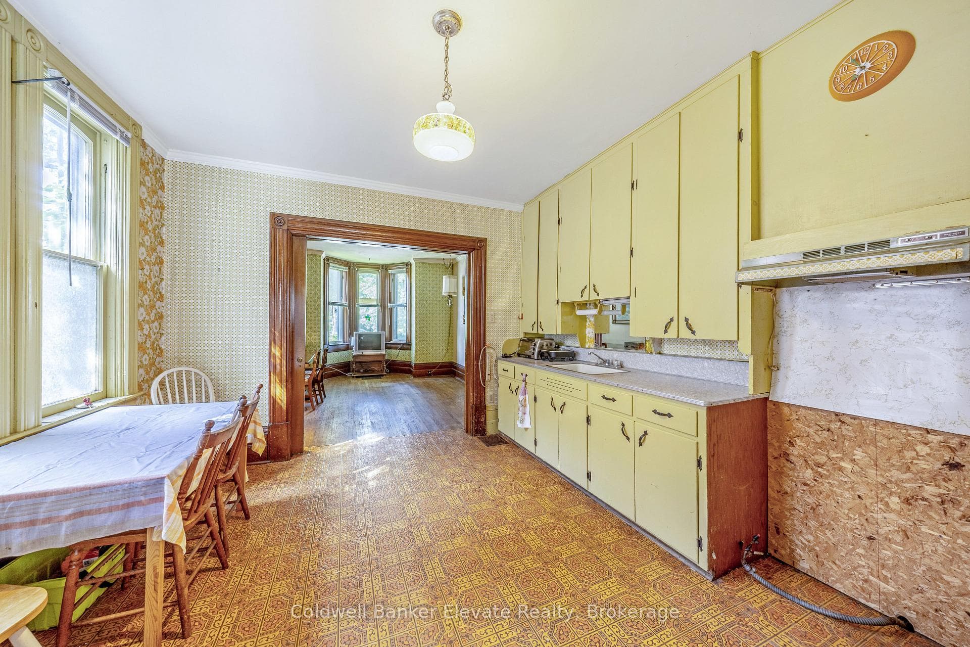 53 Willow Street photo 16