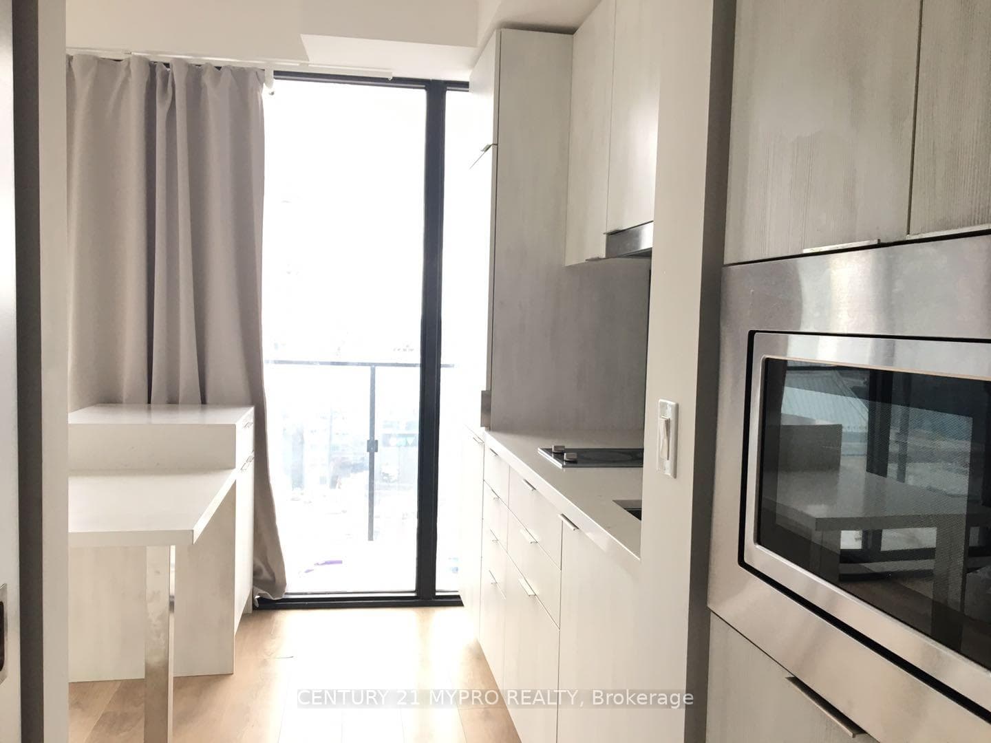 215 Queen Street Unit 1501 photo 3