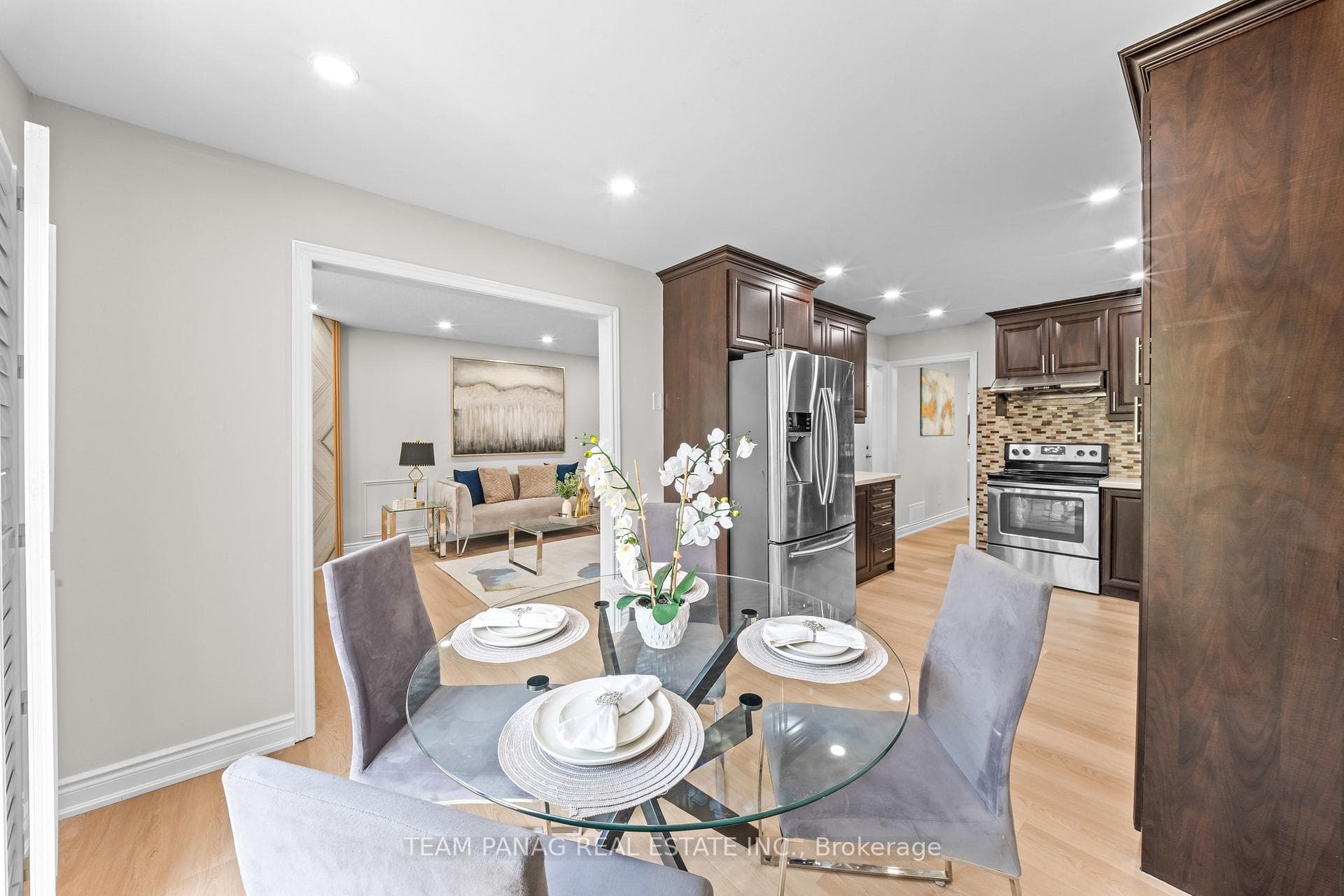 39 Colchester Avenue photo 13