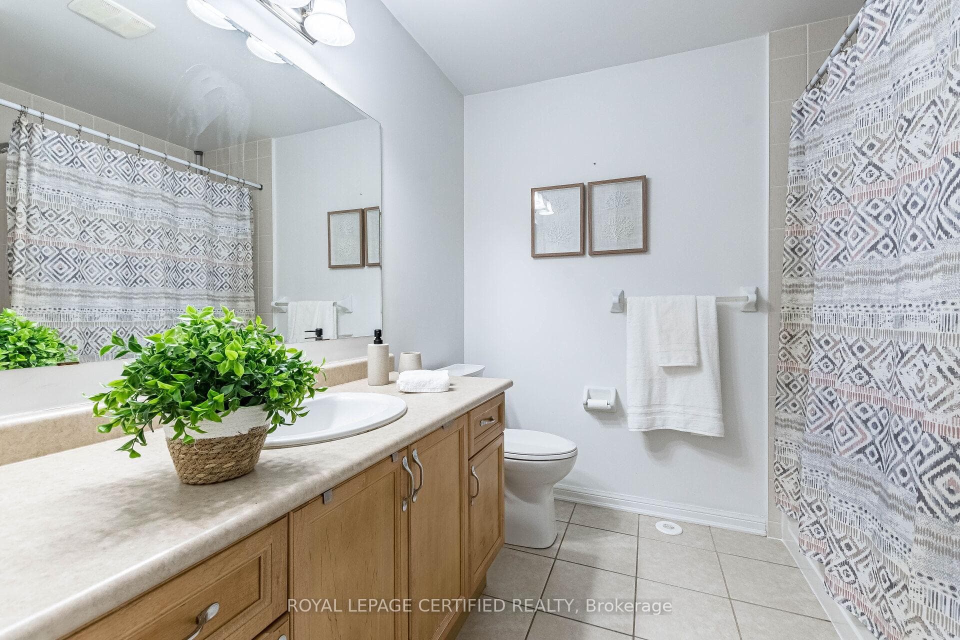 676 Speyer Circle photo 36