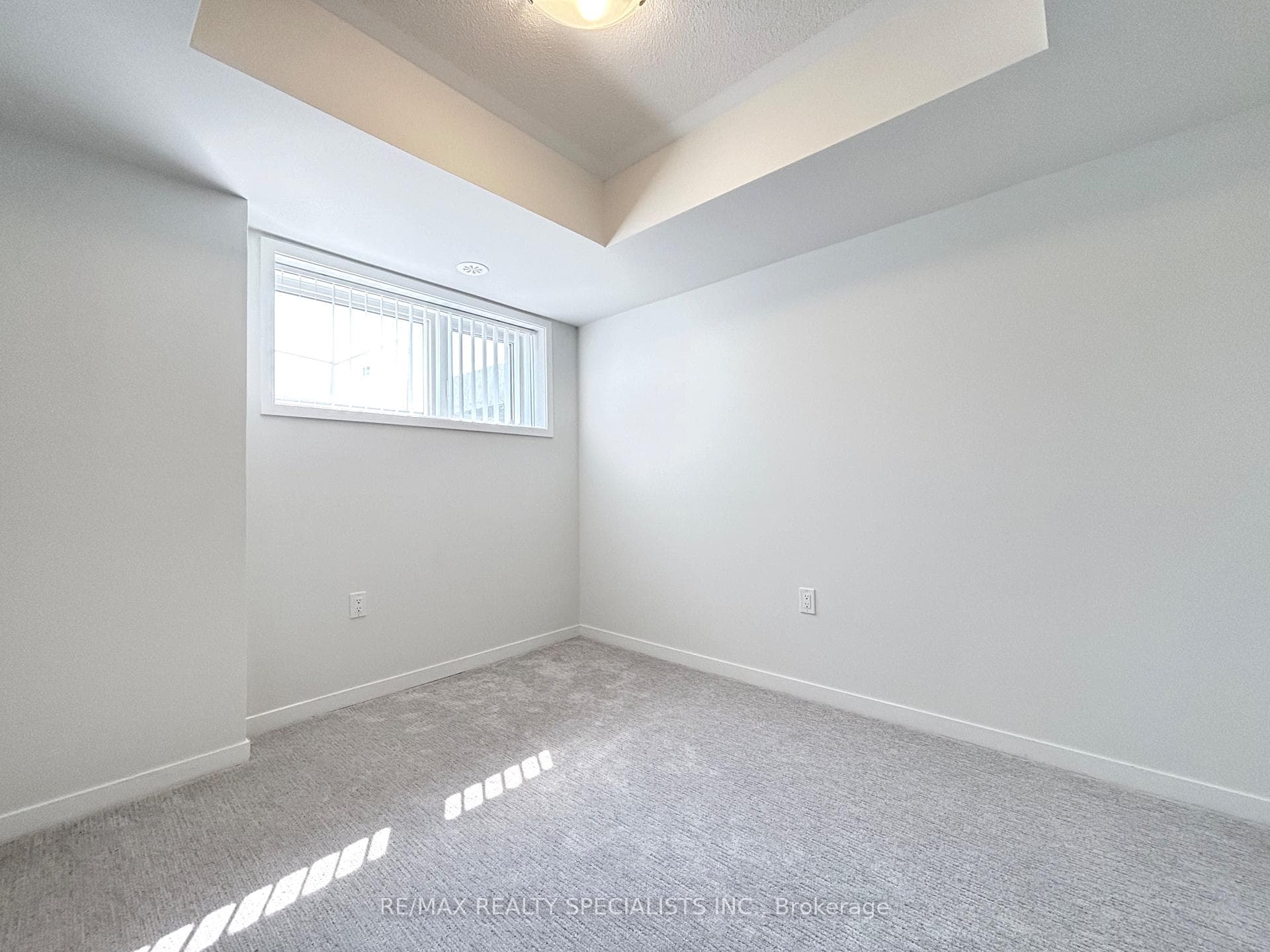 130 HONEYCRISP Crescent Unit 315 photo 8