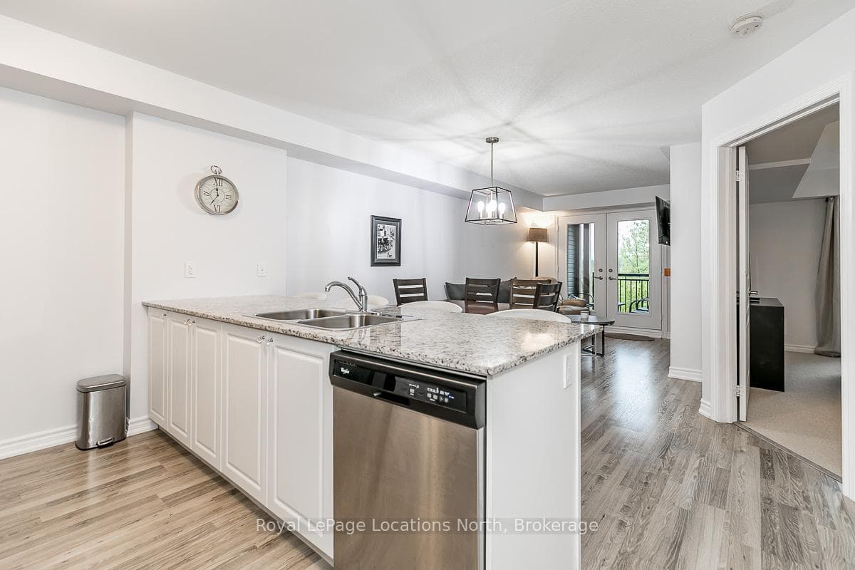 4 Anchorage Crescent Unit 205 photo 8