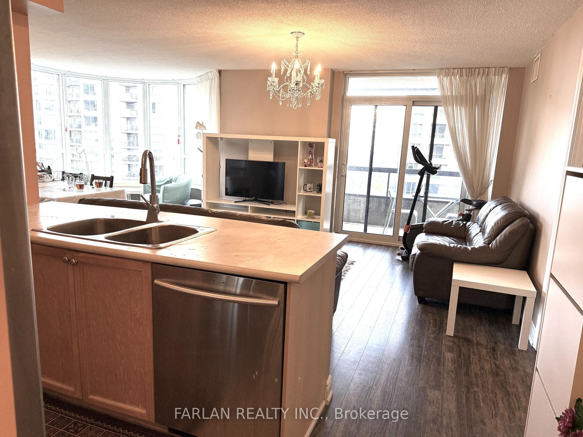 5 Northtown Way Unit 2006 photo 6