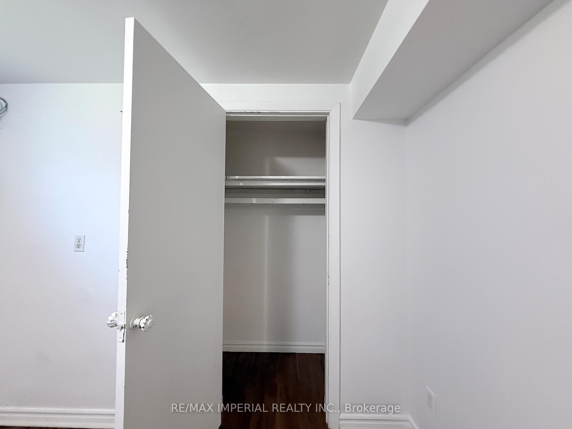 52 Yongehurst Road Unit BSMT #2 photo 12