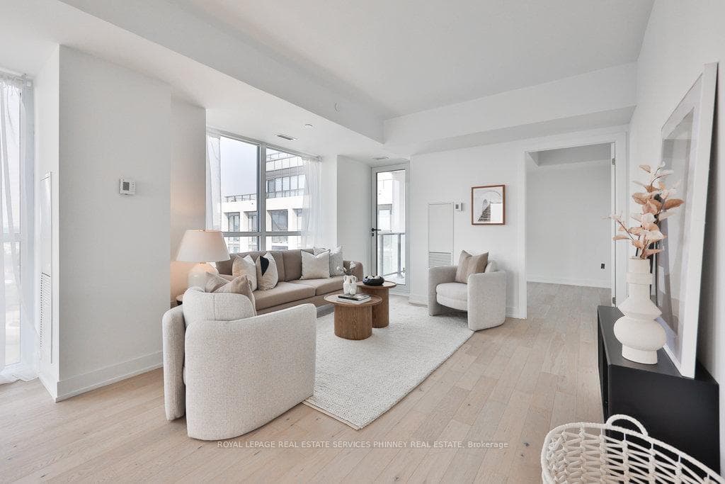 1063 Douglas Mccurdy Common Unit 1207 photo 10