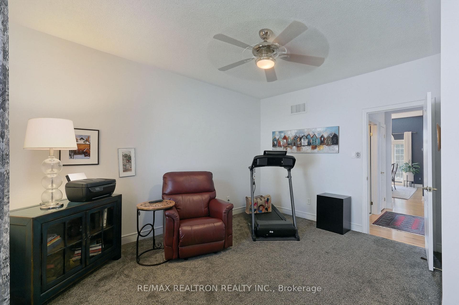 2 Vardon Gate N/A photo 21