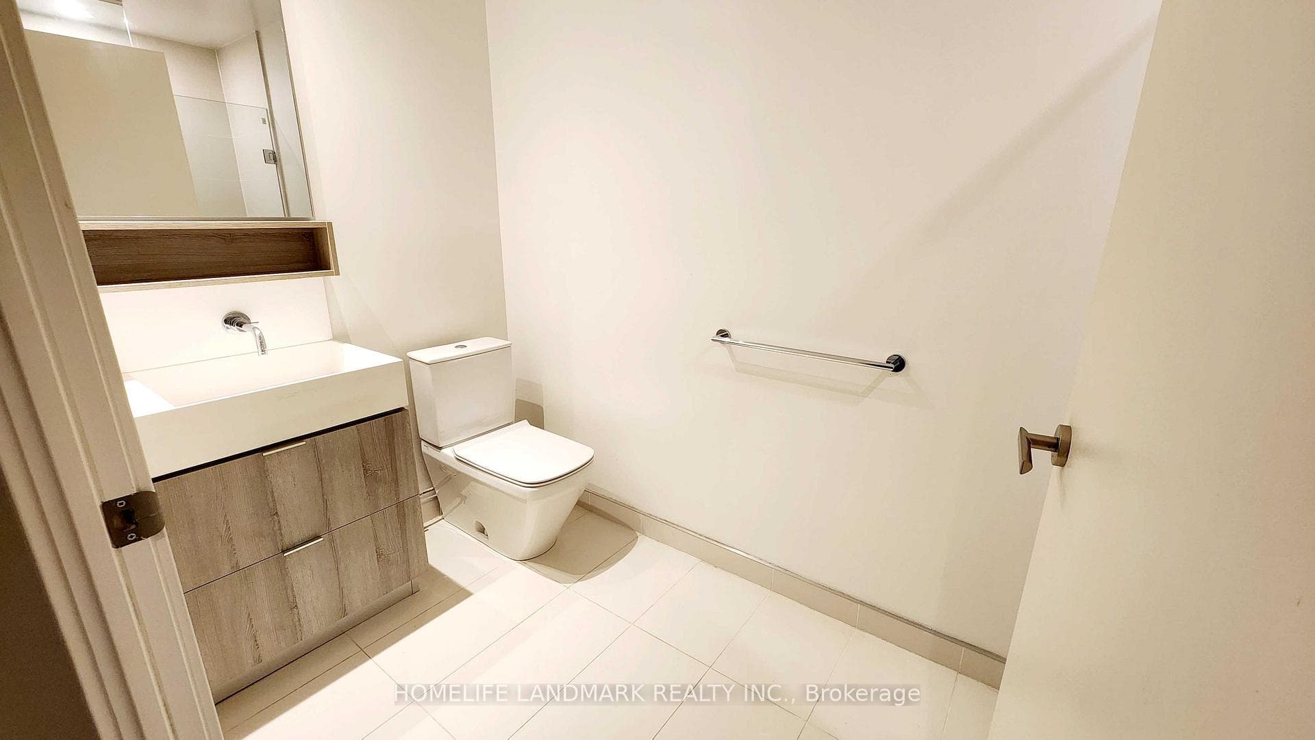 5 Soudan Avenue Unit 1510 photo 14
