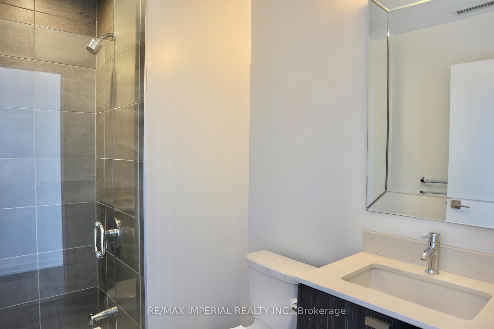 56 Forest Manor Road Unit PH3307 photo 12