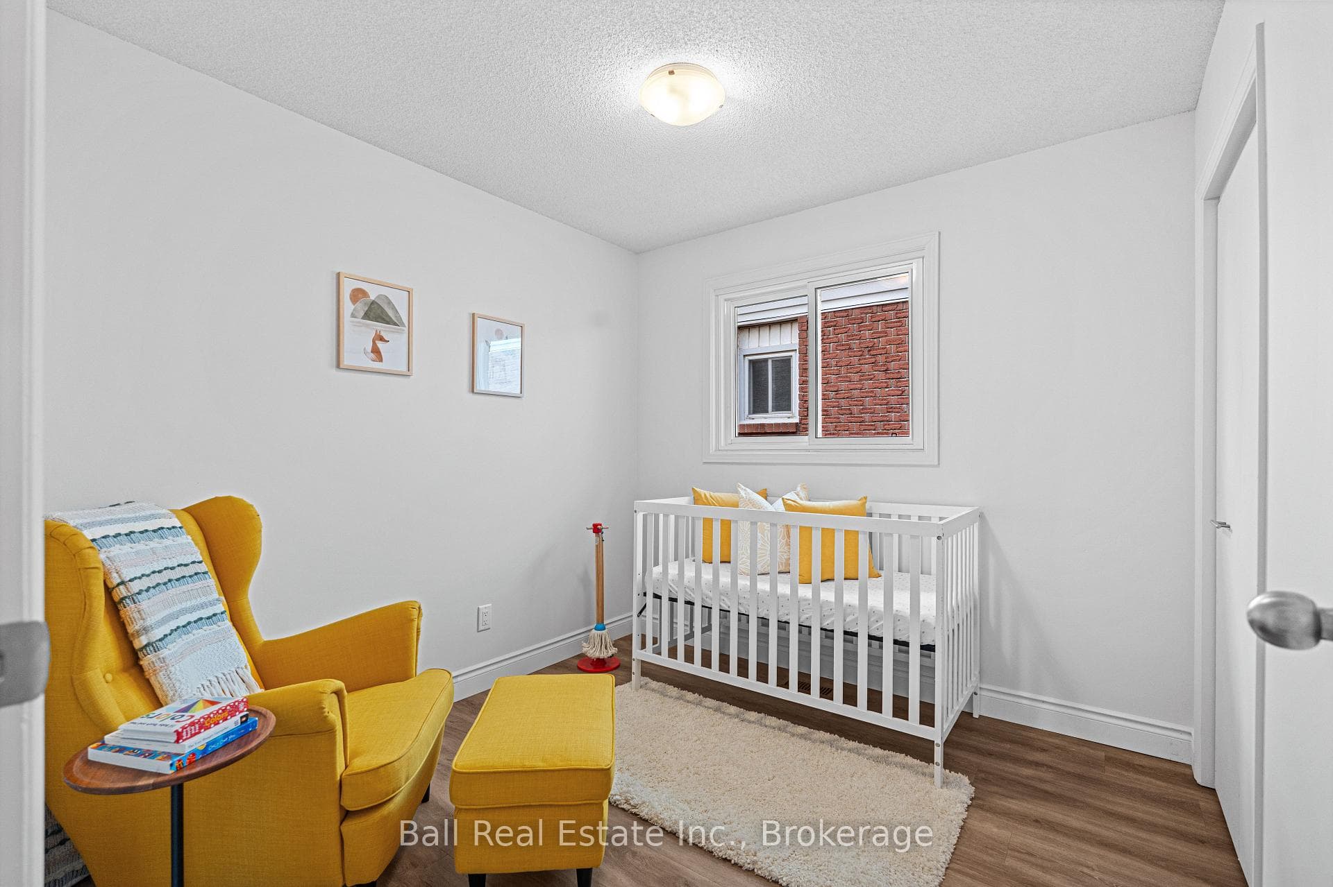 774 Mountain Ash Road photo 29