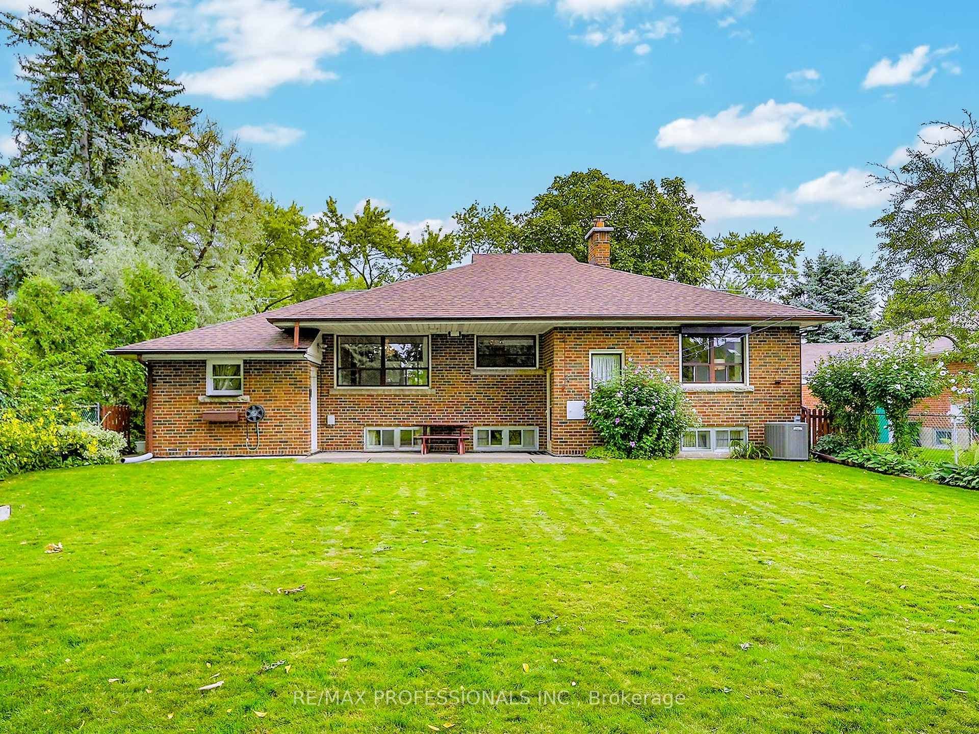 116 Shaver Avenue photo 27