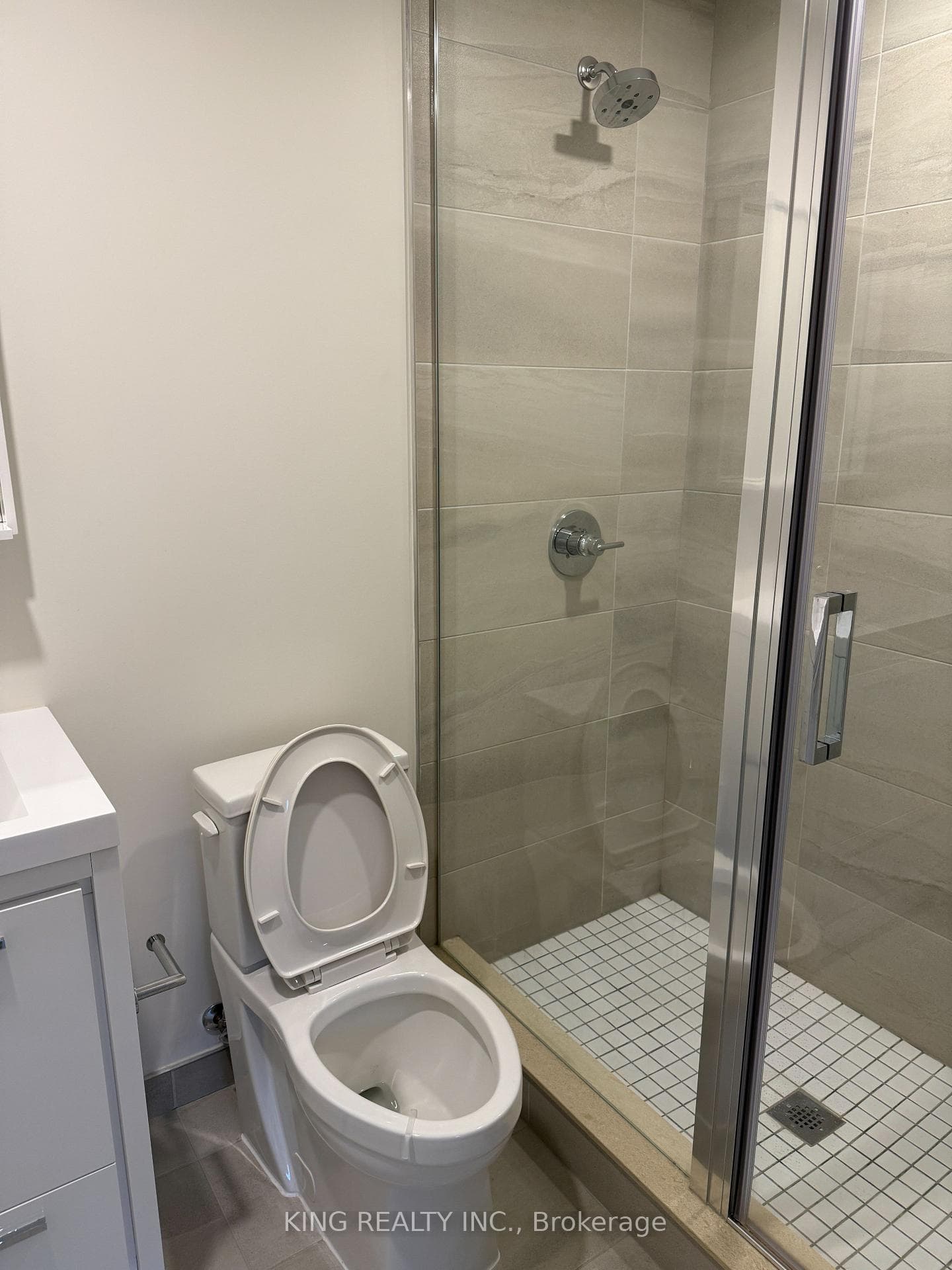 212 King William Street Unit 420 photo 9
