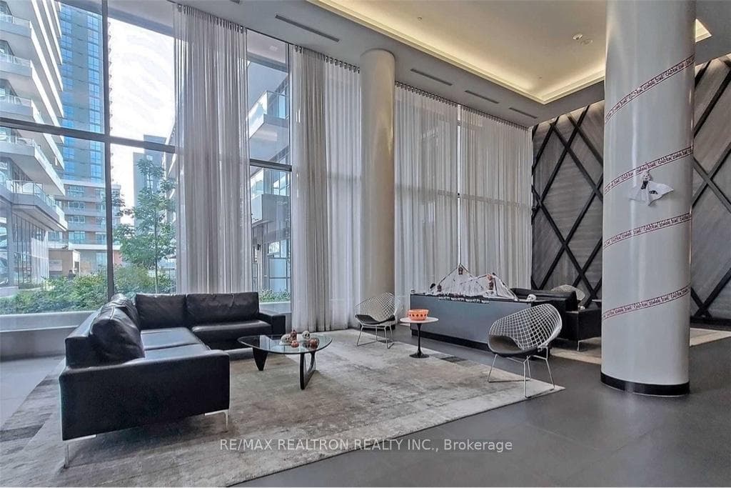 52 Forest Manor Rd Road Unit 119 photo 3