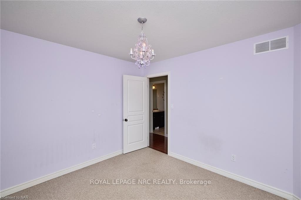 58 Carlisle Drive photo 27