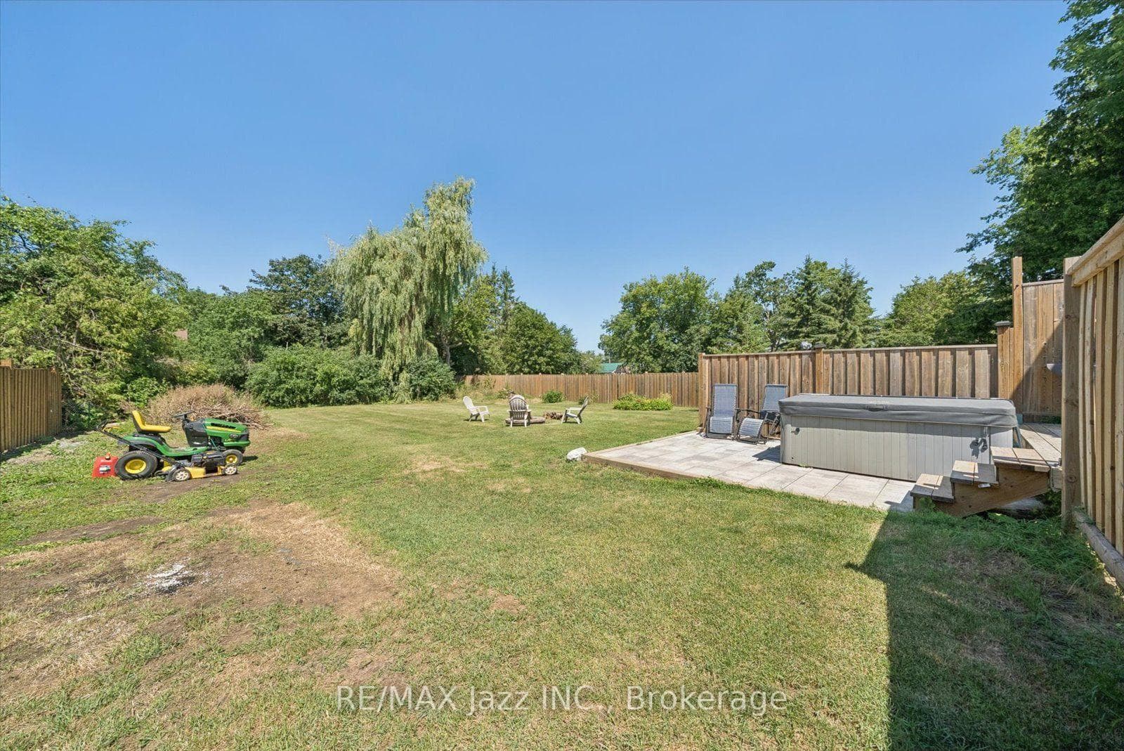 360 Mill Street photo 34