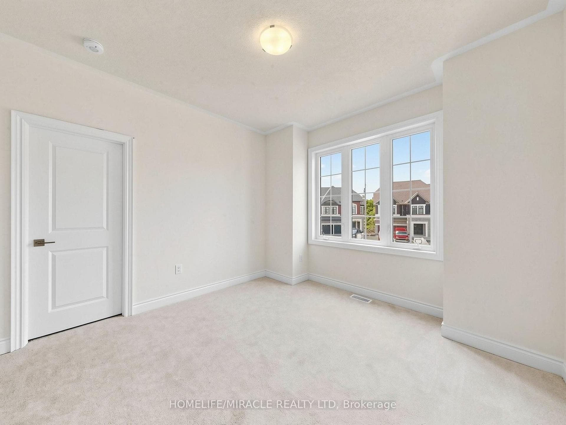 8 Ralston Court photo 30
