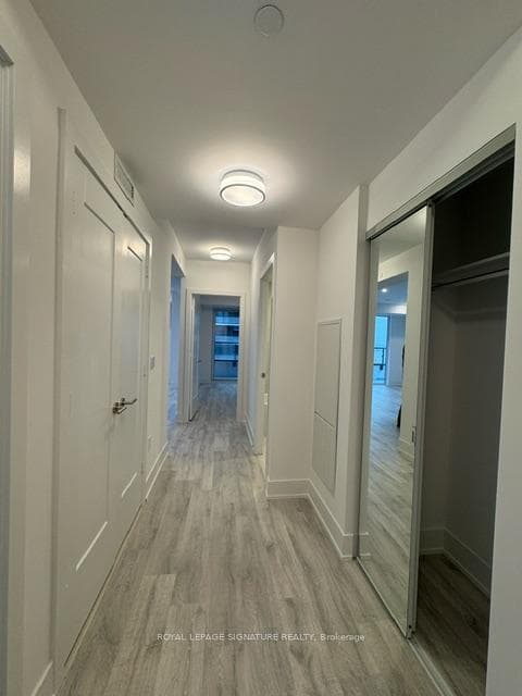 10 Inn on the Park Drive Unit 1404 photo 13