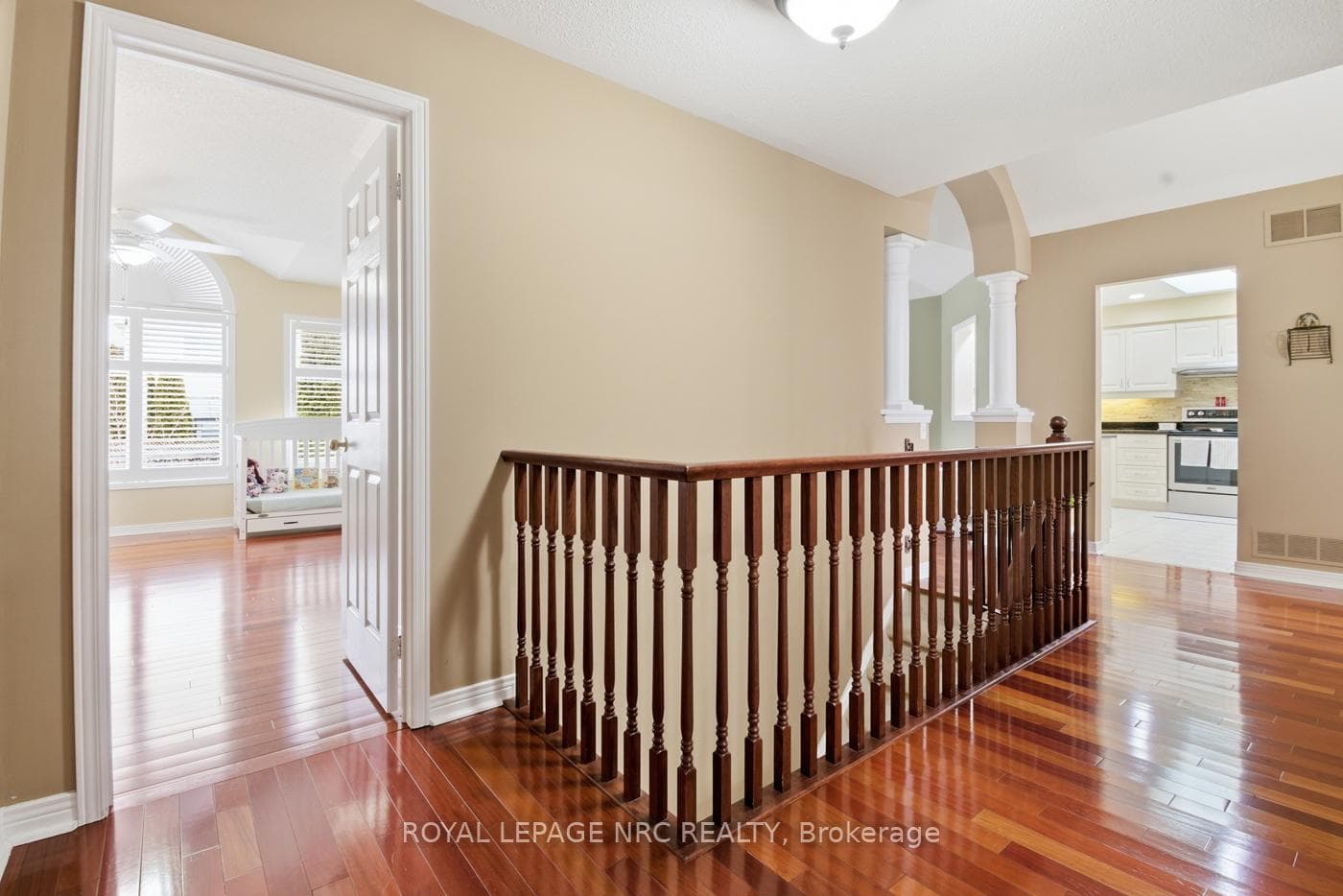 65 MCCAFFERY Crescent photo 25