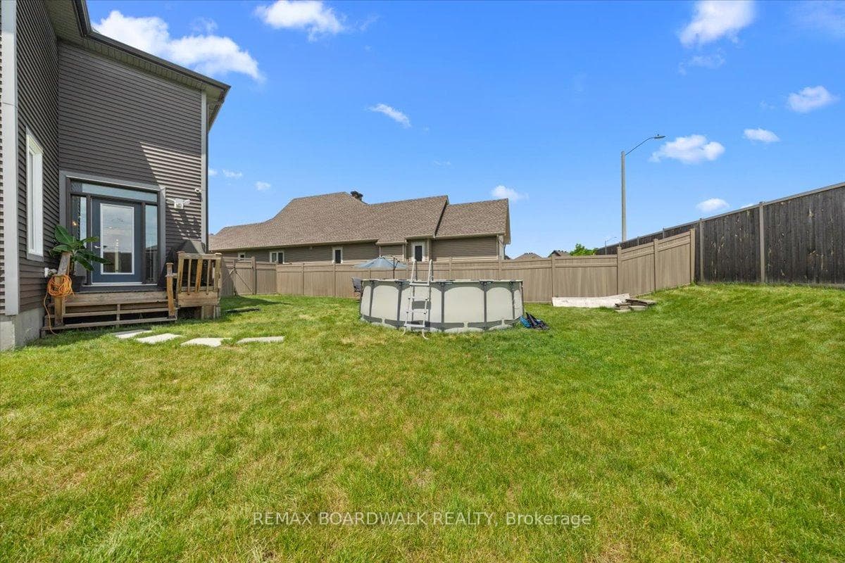 620 Barry Helman Drive photo 43