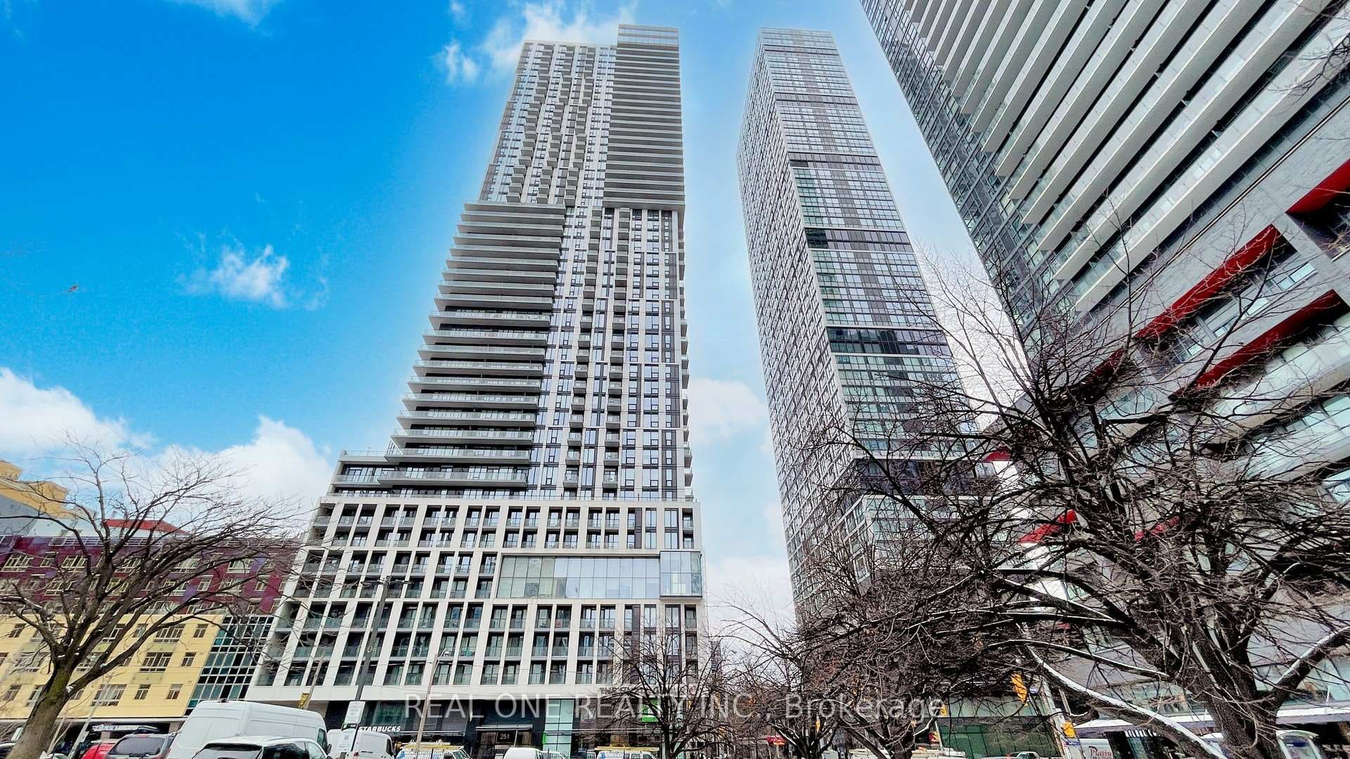 251 Jarvis Street Unit 526 photo 1