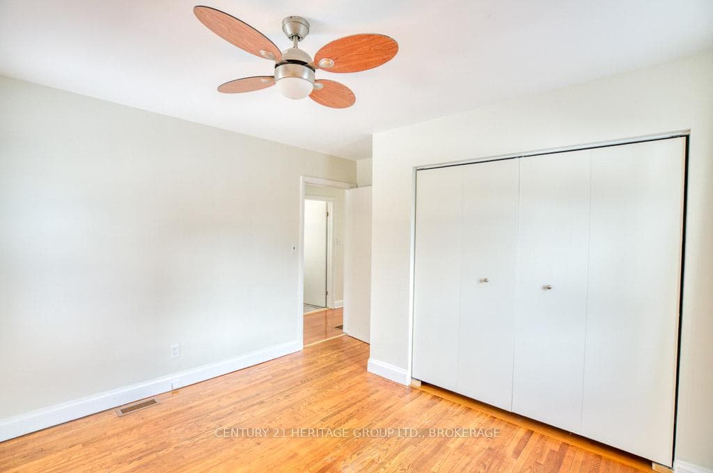 68 Brant Avenue photo 24