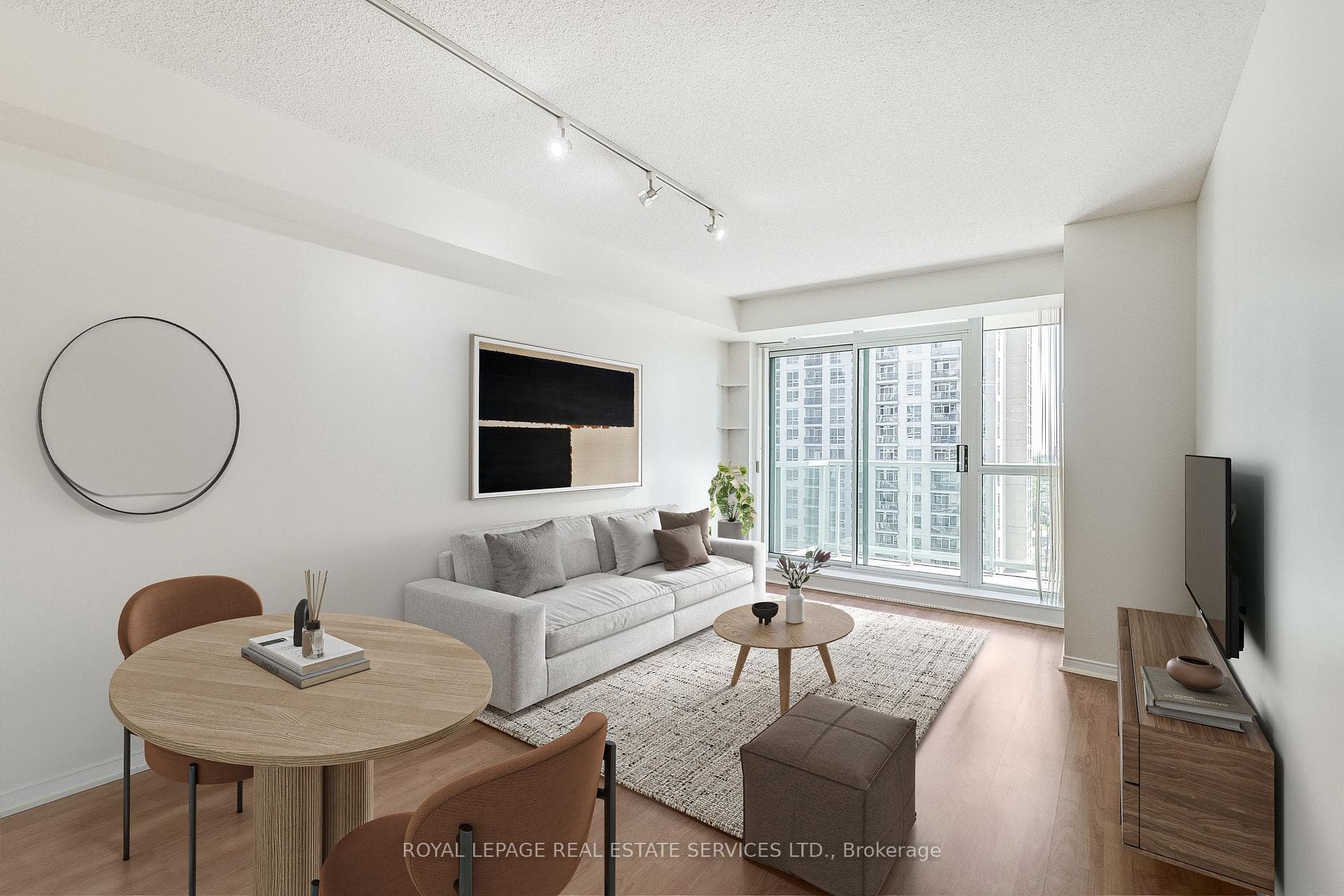 Chic & Airy Livingroom. *Virtually Staged.