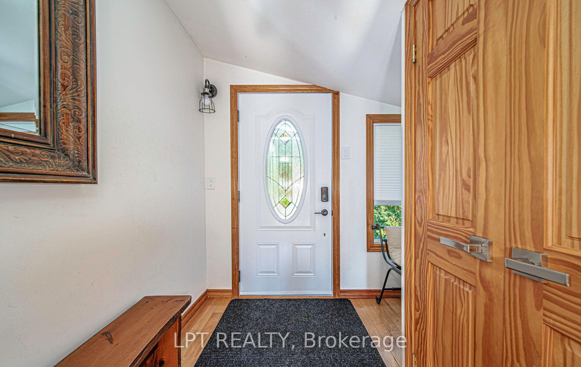 223 Shuttleworth Road photo 4