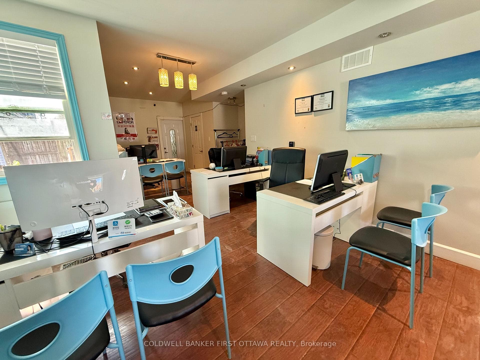 880 SOMERSET Street photo 9