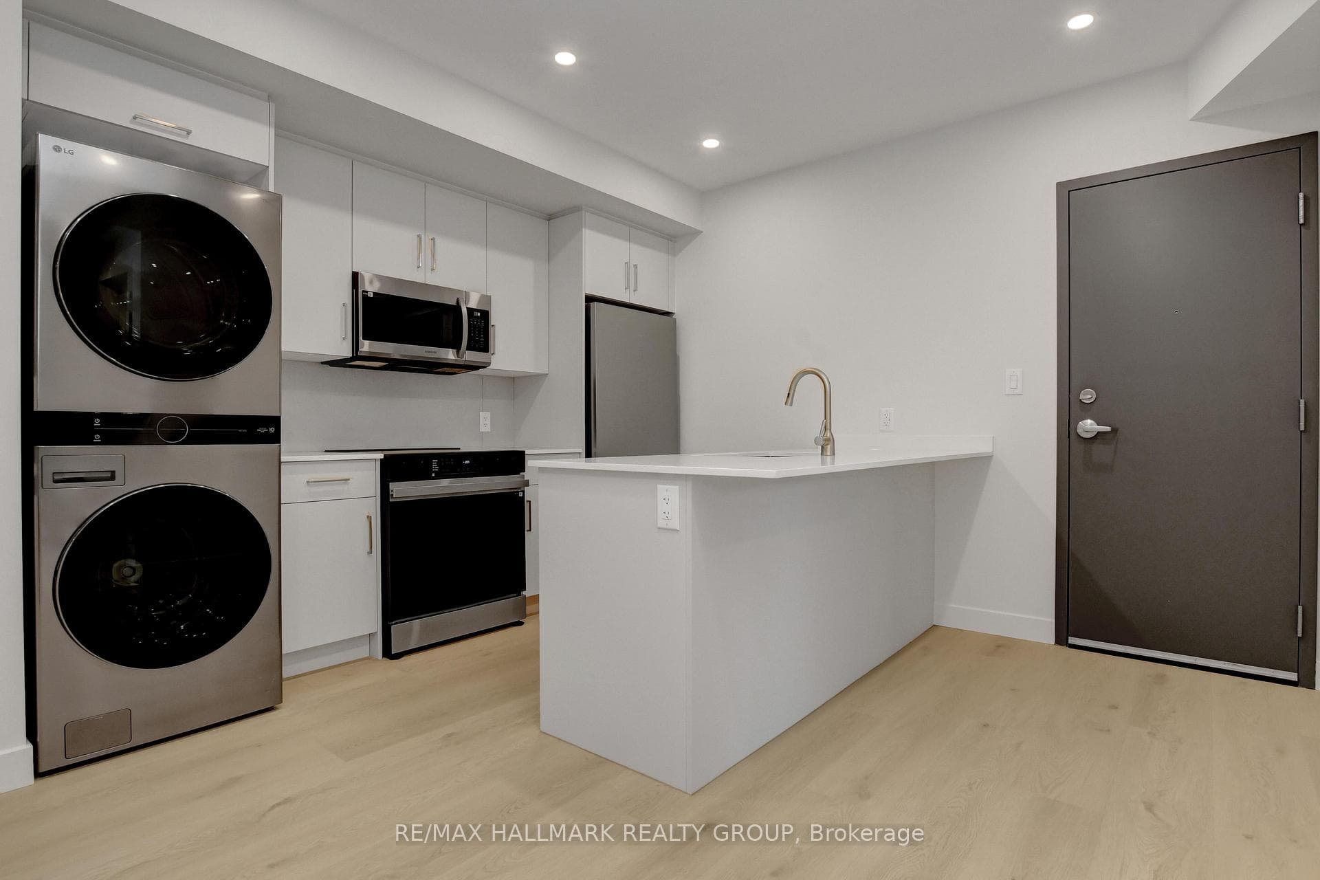 137 Marquette Avenue Unit 1 photo 5