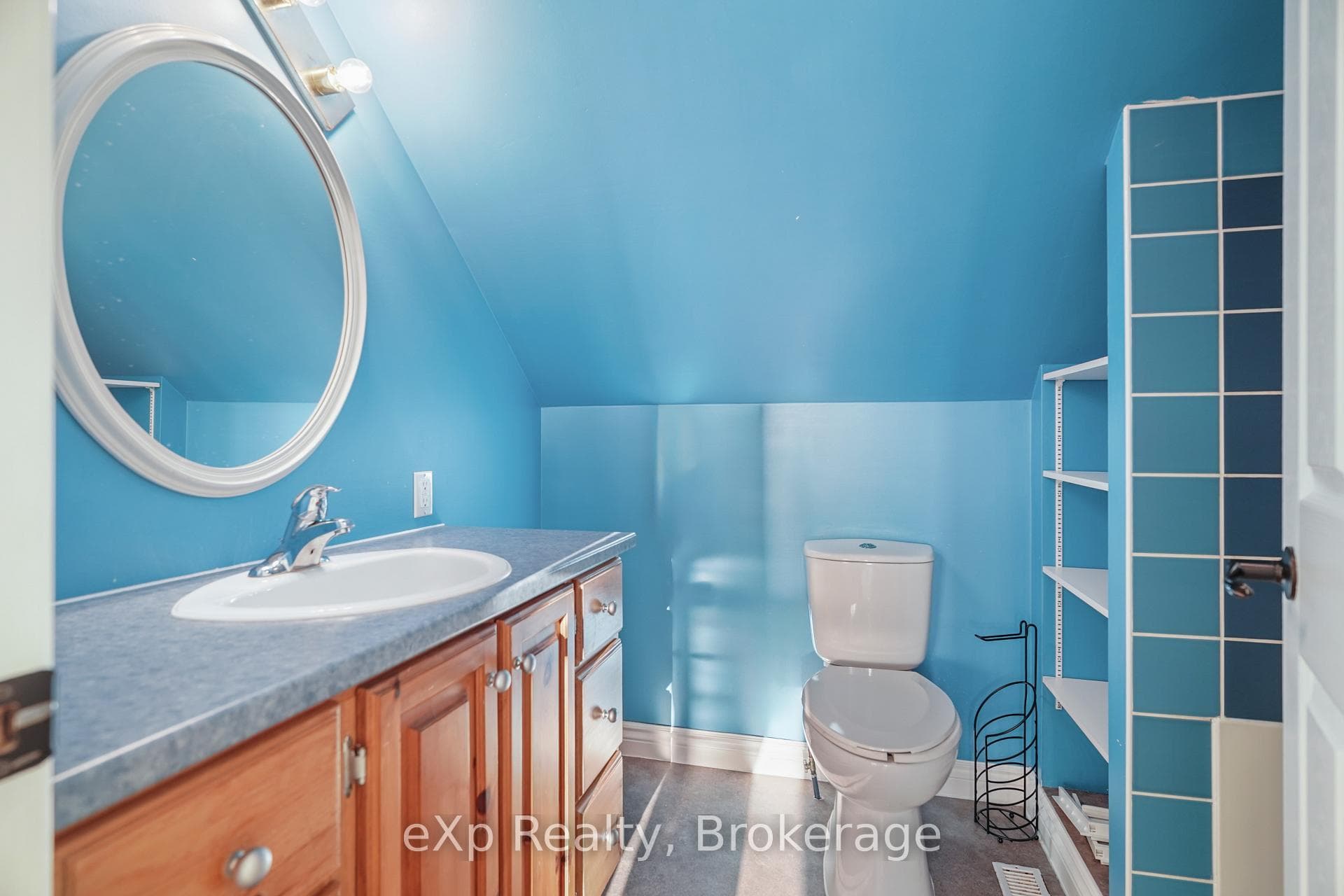 171 Clyde Street photo 36