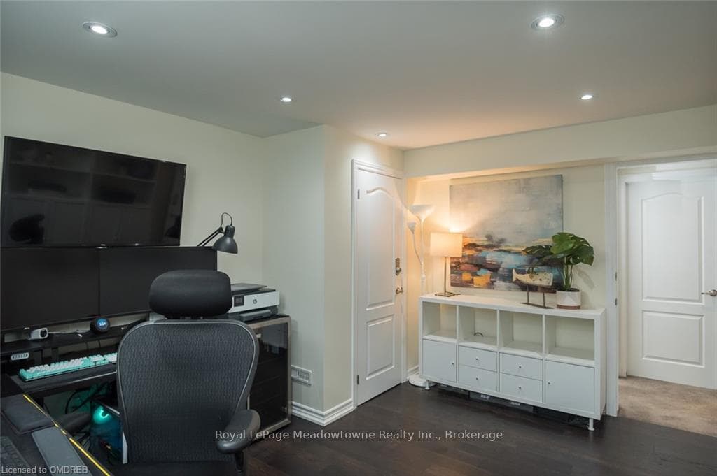 691 YATES Drive photo 34