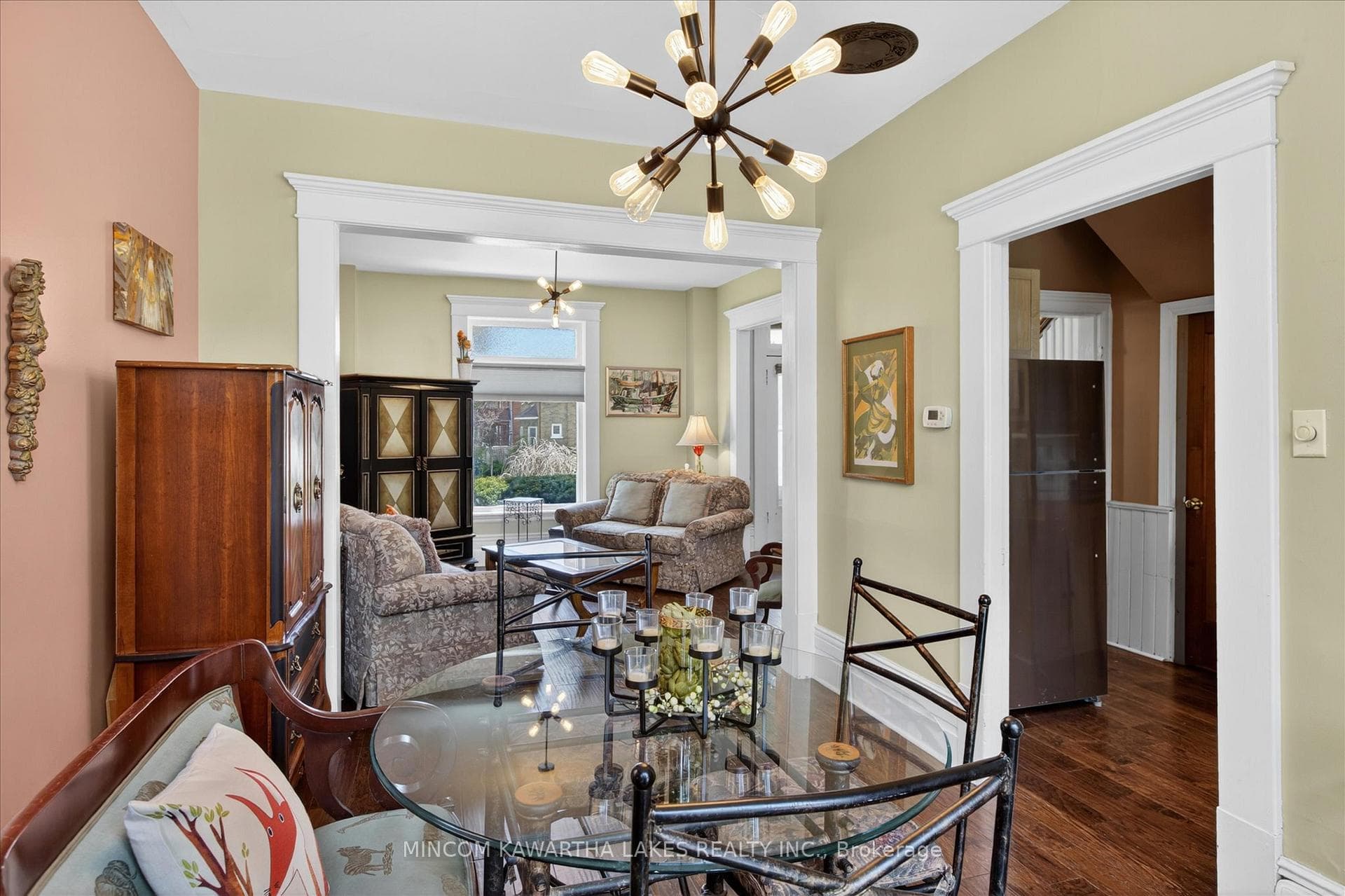 494 Charlotte Street photo 15
