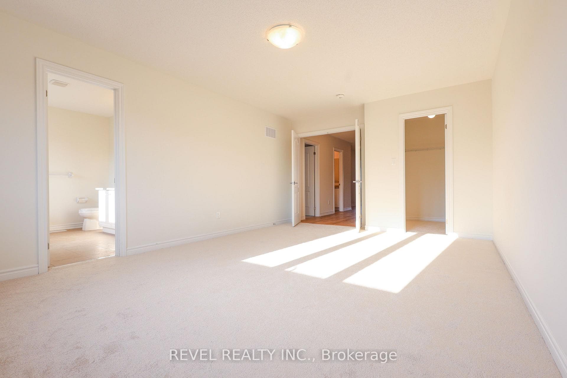 29 Huntsworth Avenue photo 30