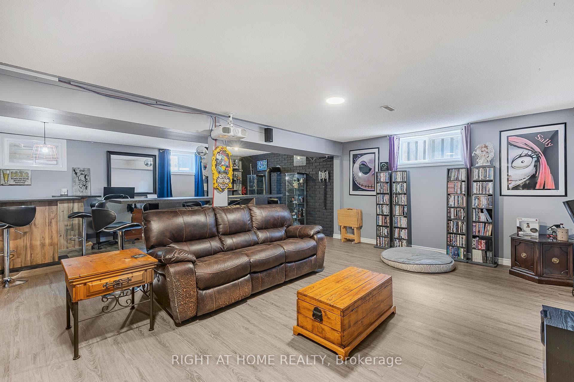 432 Innisfil Street photo 15