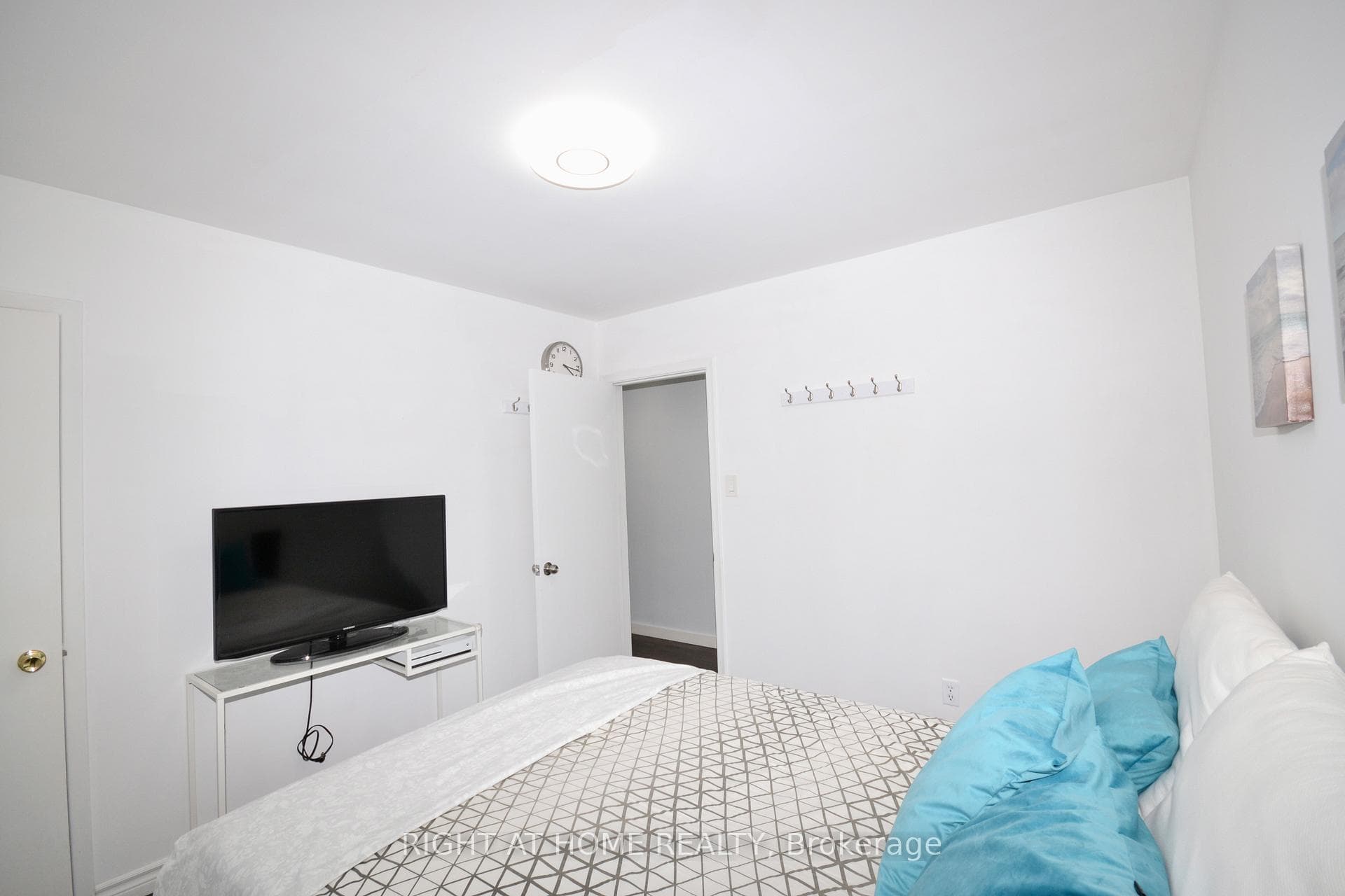 27 Cameo Crescent photo 30