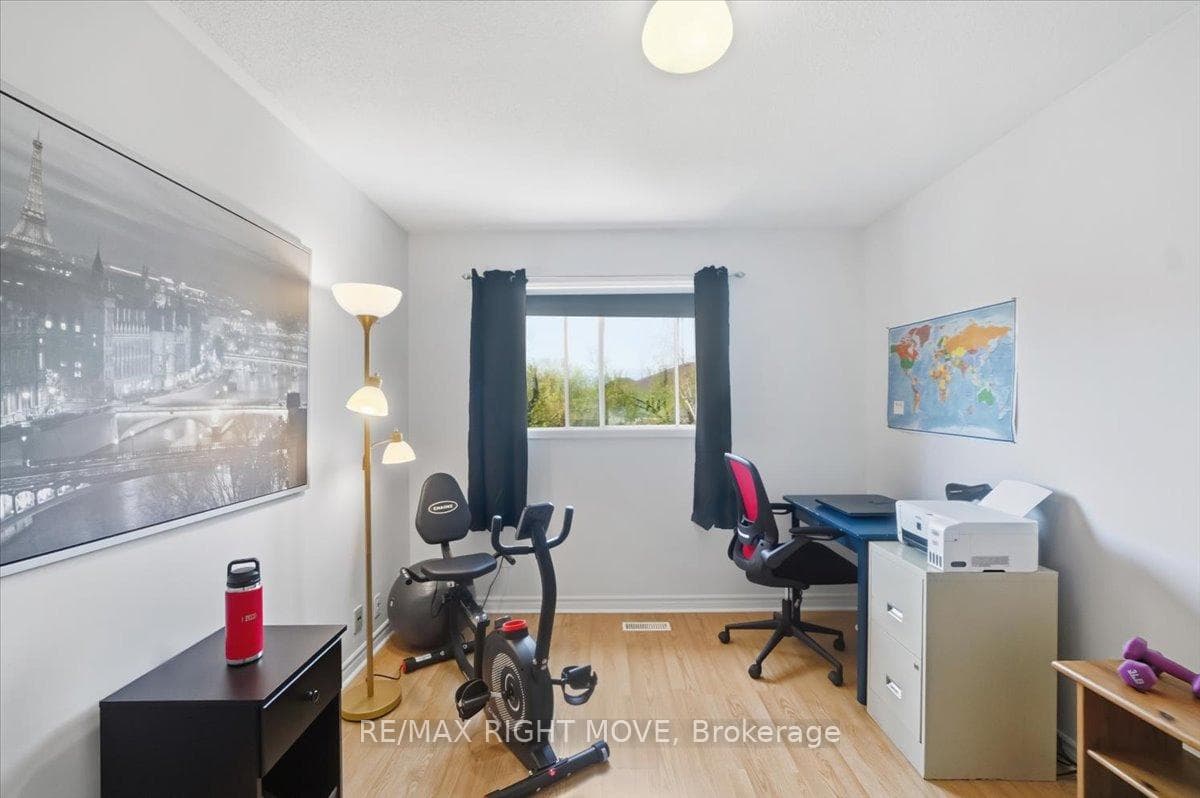 470 st vincent Street photo 42