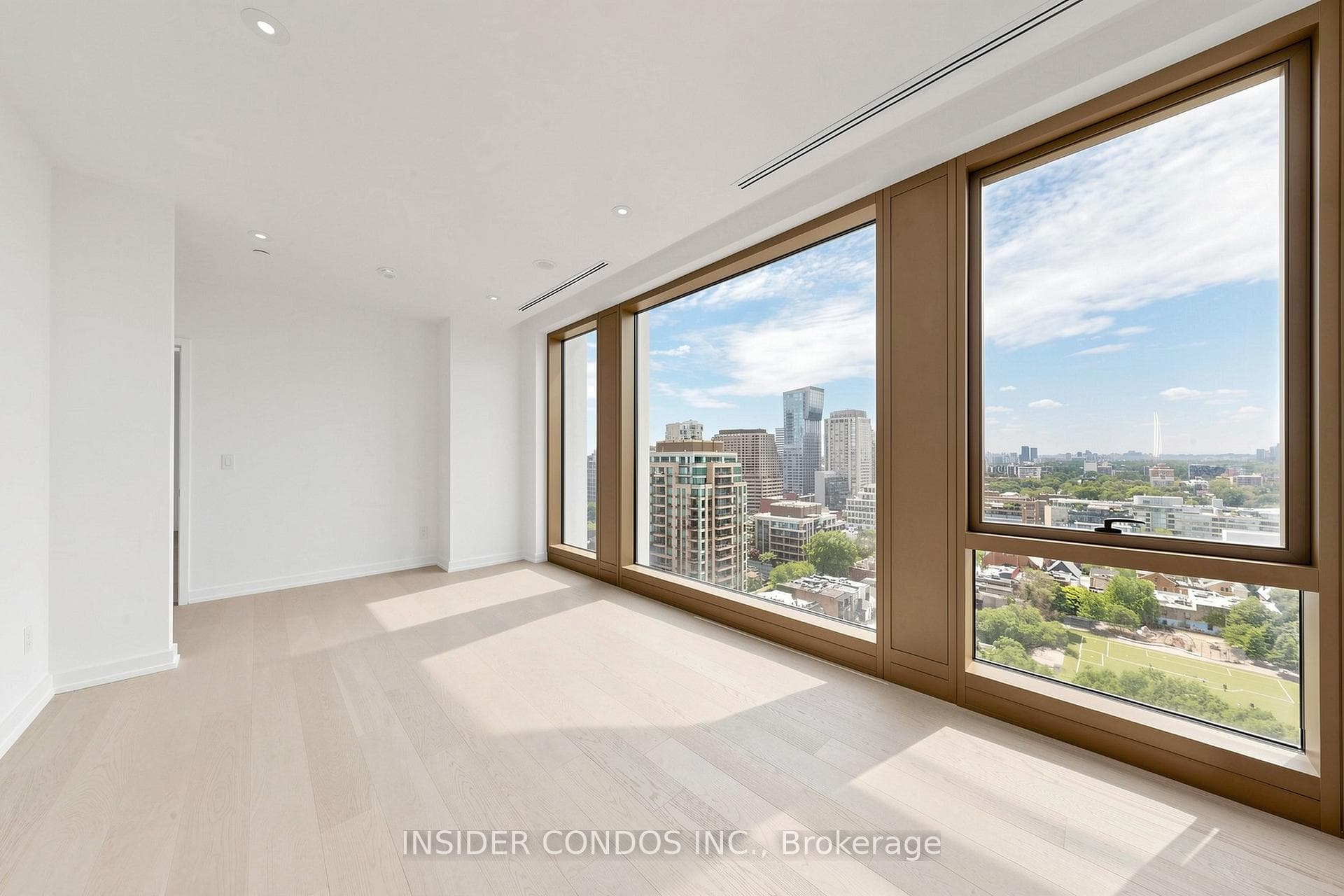 1315 Bay Street Unit 1703 photo 28