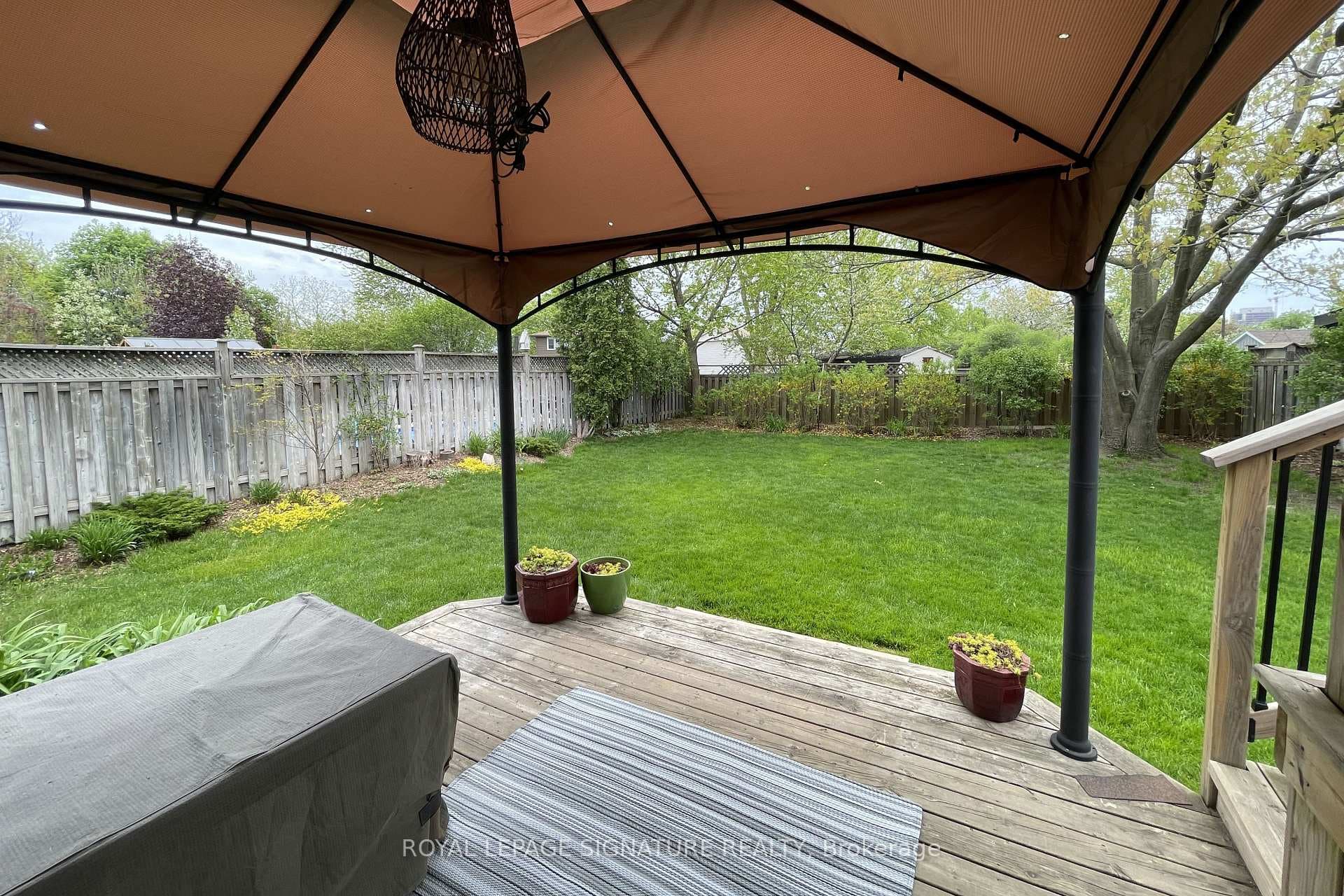 780 Woodward Avenue photo 30