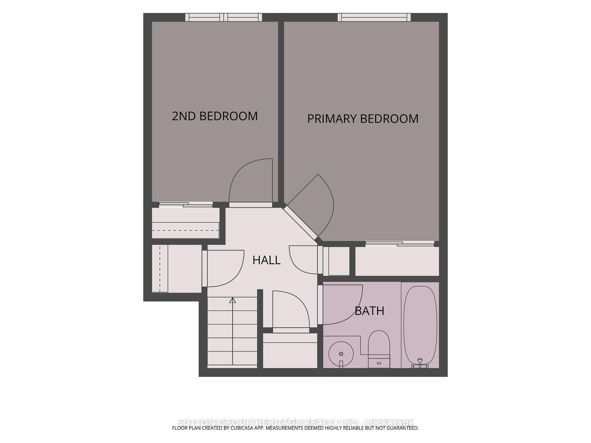 Split level, Above Grade Windows
