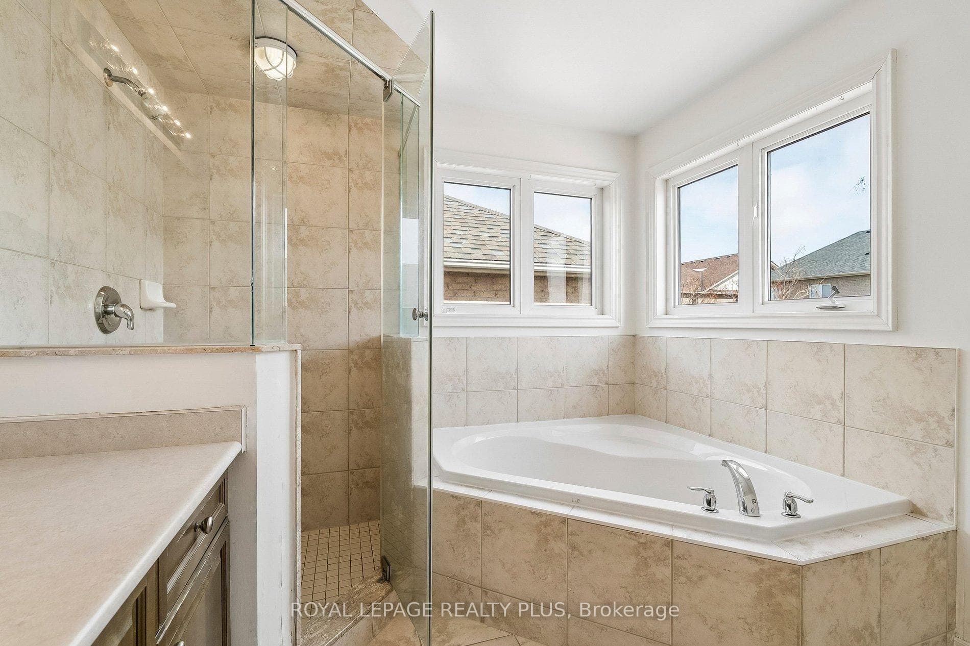 7 West Park Avenue photo 21