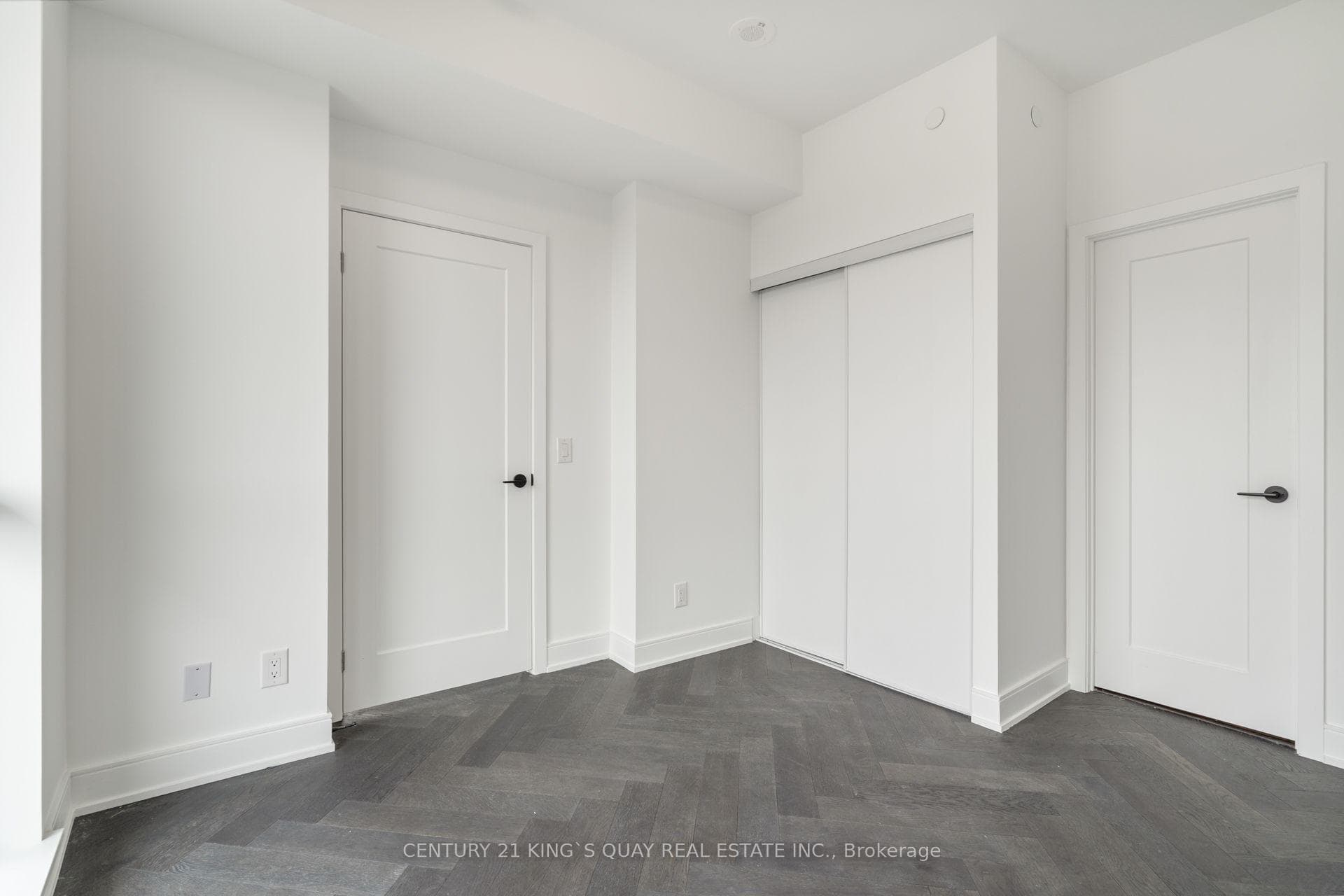 8888 Yonge Street Unit 1004 photo 22