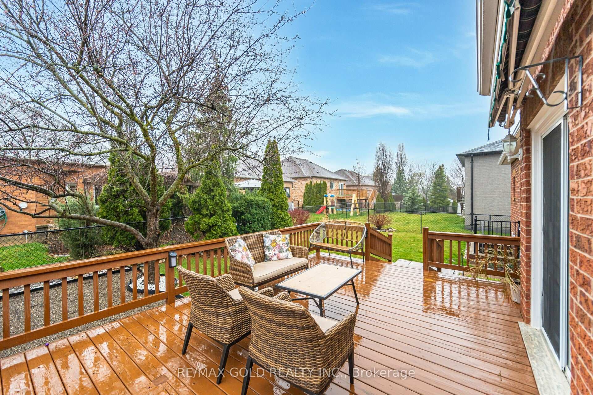 20 Valleybrae Court photo 30