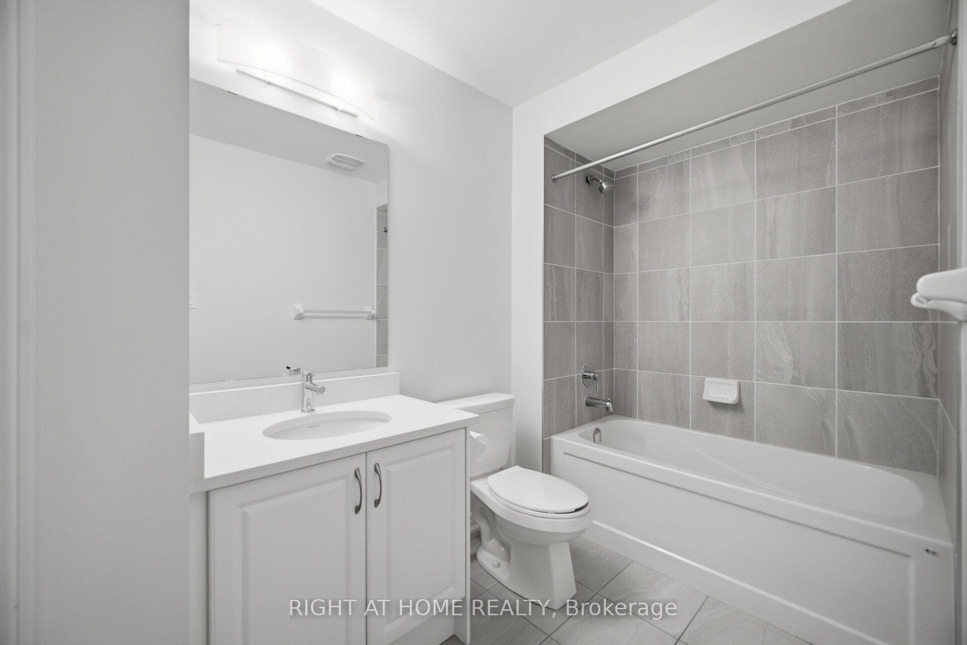 41 Overlea Drive photo 36