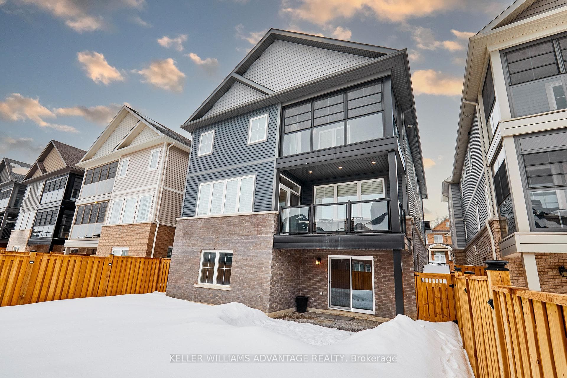517 Clayton Avenue photo 42