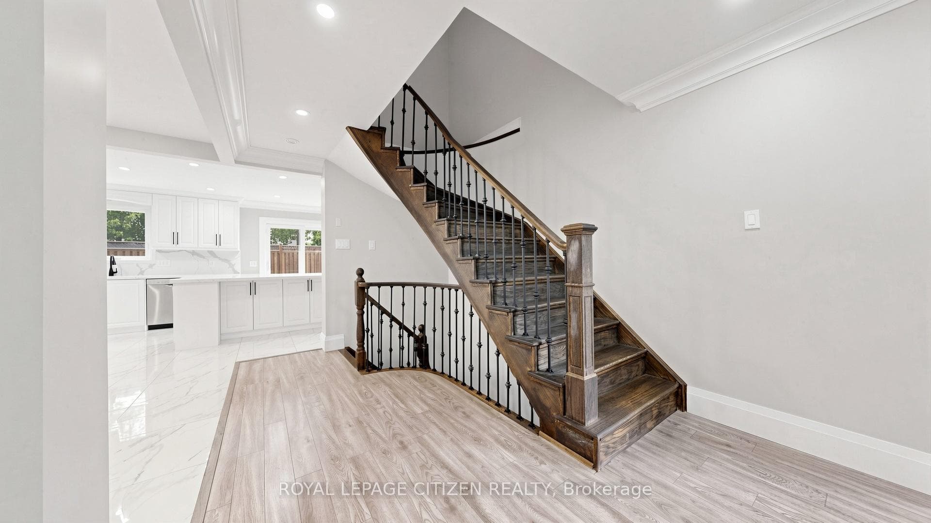 27 Emperor Avenue photo 23