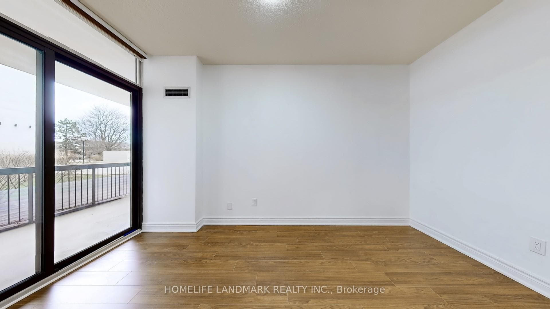 2185 Marine Drive Unit 107 photo 19